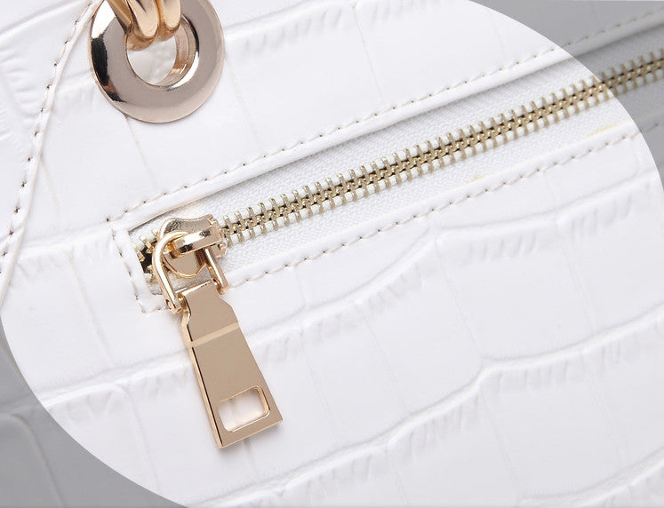 Luxury fashion diamonds women handbags - crocodile pattern leather crossbody - female shoulder shell bag rhinestone.