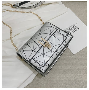 Women Shoulder Bags 2020 summer new Korean version of the Messenger bag handbag chain wild crack printing wild shoulder bag