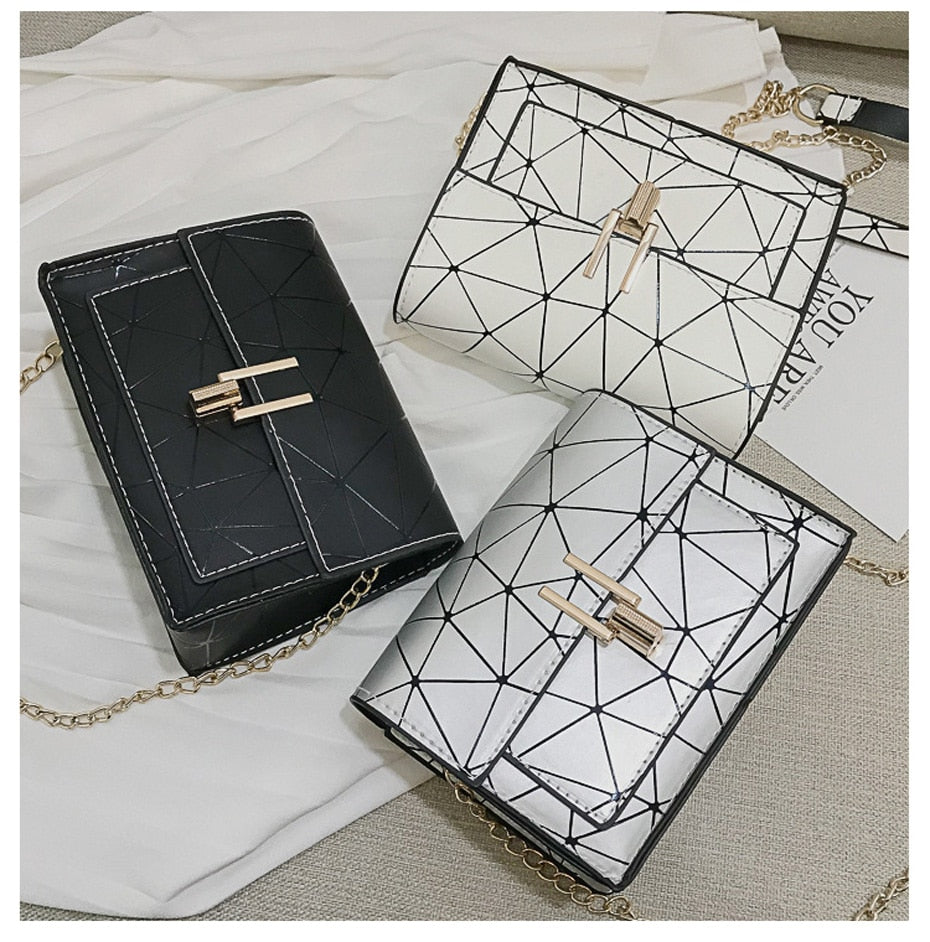 Women Shoulder Bags 2020 summer new Korean version of the Messenger bag handbag chain wild crack printing wild shoulder bag