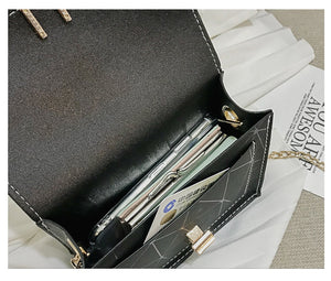 Women Shoulder Bags 2020 summer new Korean version of the Messenger bag handbag chain wild crack printing wild shoulder bag