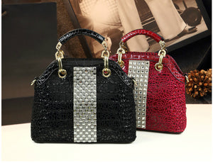 Luxury fashion diamonds women handbags - crocodile pattern leather crossbody - female shoulder shell bag rhinestone.