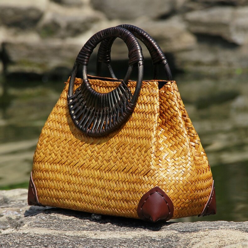 Thai version of the straw bag women's - Travel beach bag bamboo wood handle handbag.