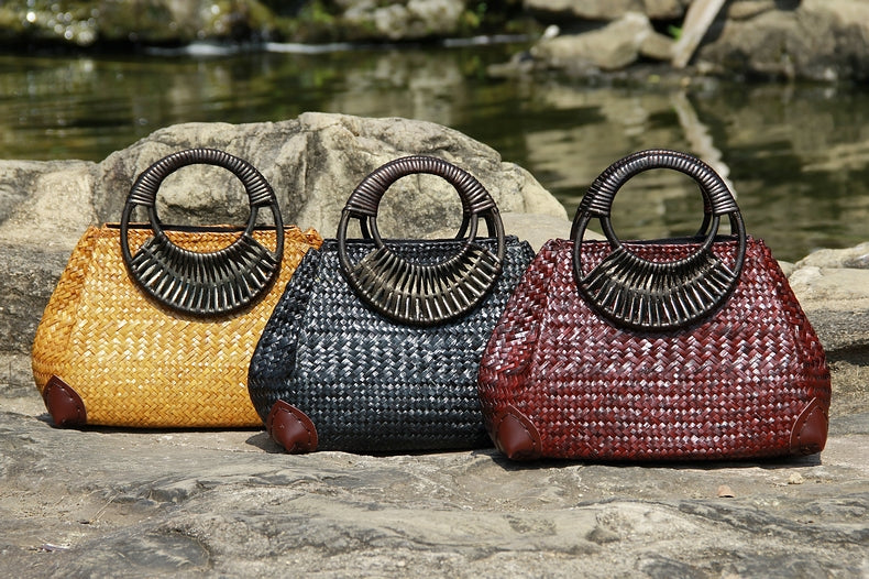 Thai version of the straw bag women's - Travel beach bag bamboo wood handle handbag.