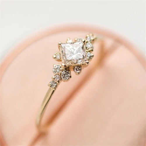 IPARAM 4 Pcs | Set Crystal Zircon Gold Ring Set 2019 Vintage - Bohemian Women Engagement Party Ring Set Jewelry.