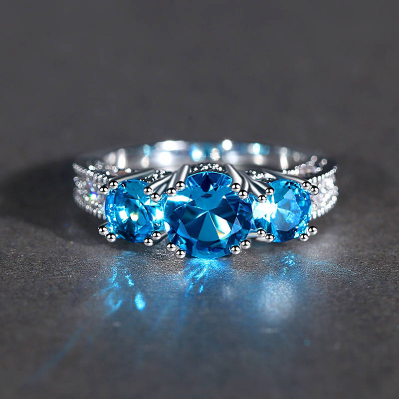 CZ Ring top quality crystal ladies (AAA) cubic Zircon.