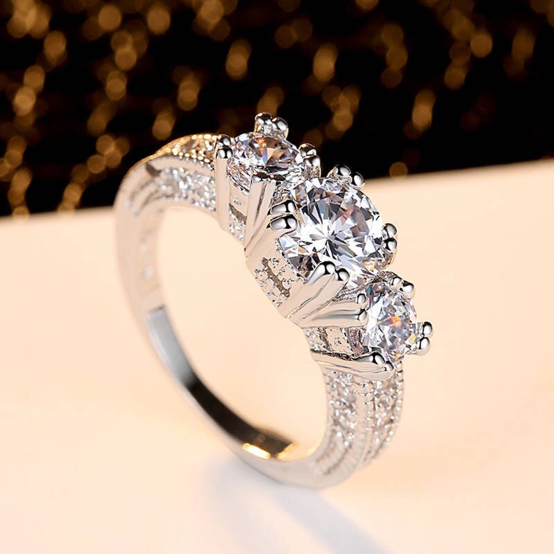 CZ Ring top quality crystal ladies (AAA) cubic Zircon.